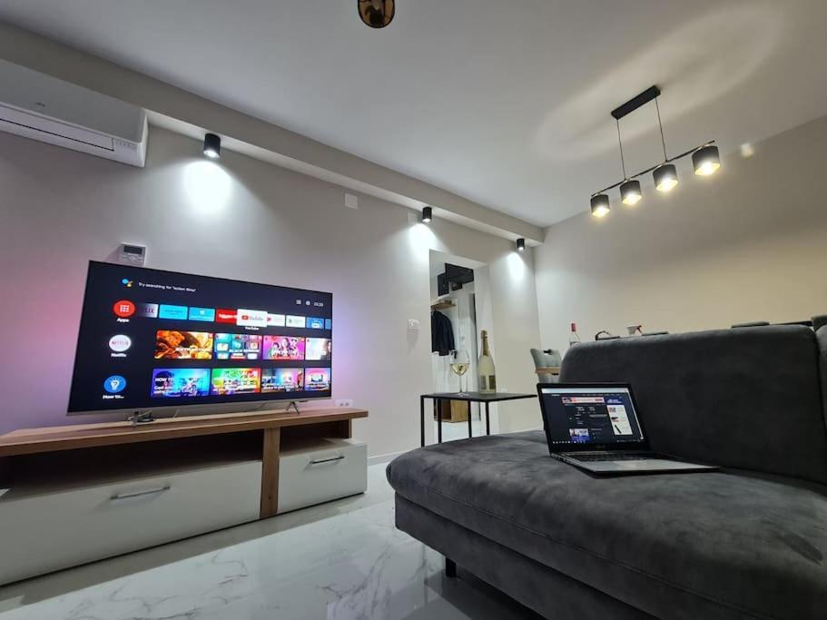 Mias Luxury Apartment Rijeka Buitenkant foto