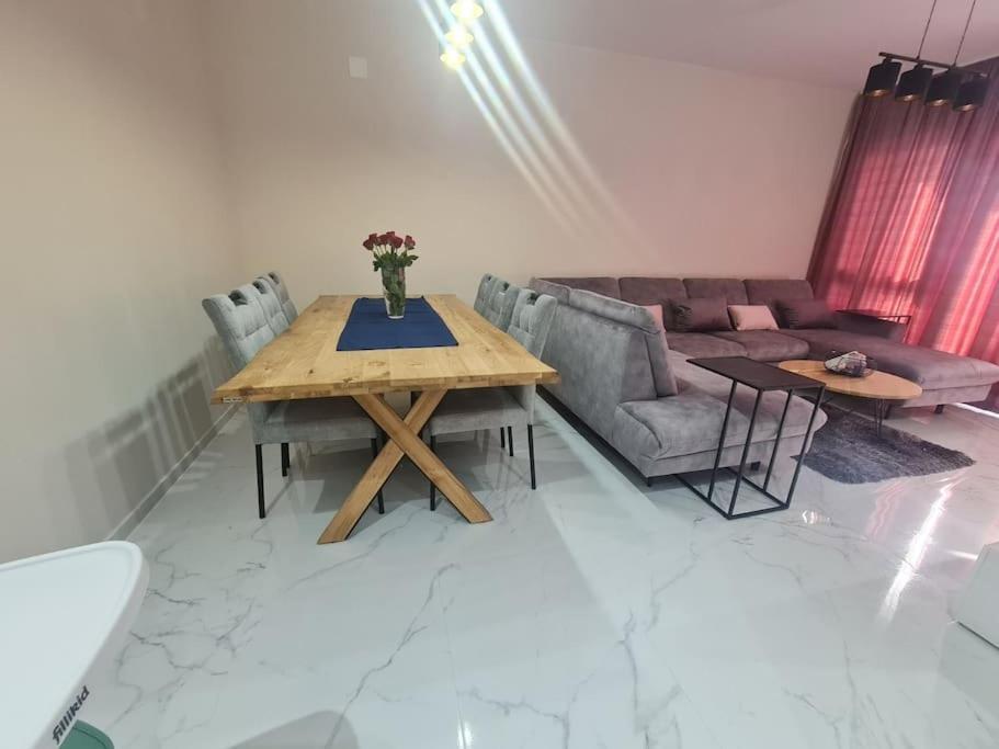 Mias Luxury Apartment Rijeka Buitenkant foto