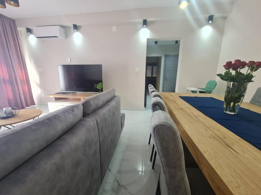 Mias Luxury Apartment Rijeka Buitenkant foto