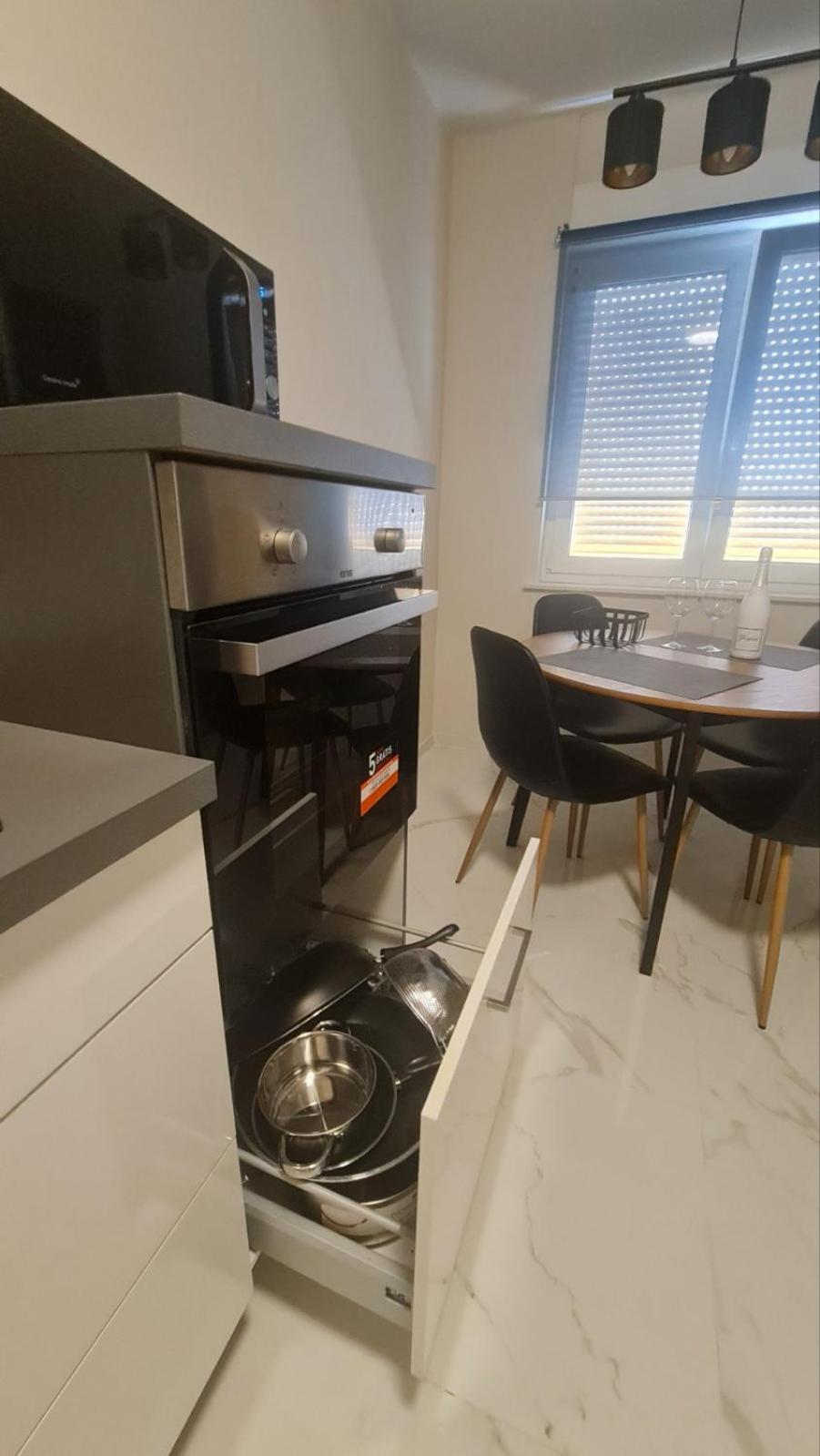 Mias Luxury Apartment Rijeka Buitenkant foto